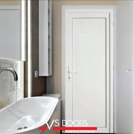 Bathroom door made of aluminium - white
