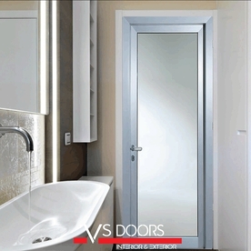 Врата за баня алуминий с огледало бяла